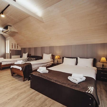 Rustaveli Apartment With Gym 第比利斯 外观 照片