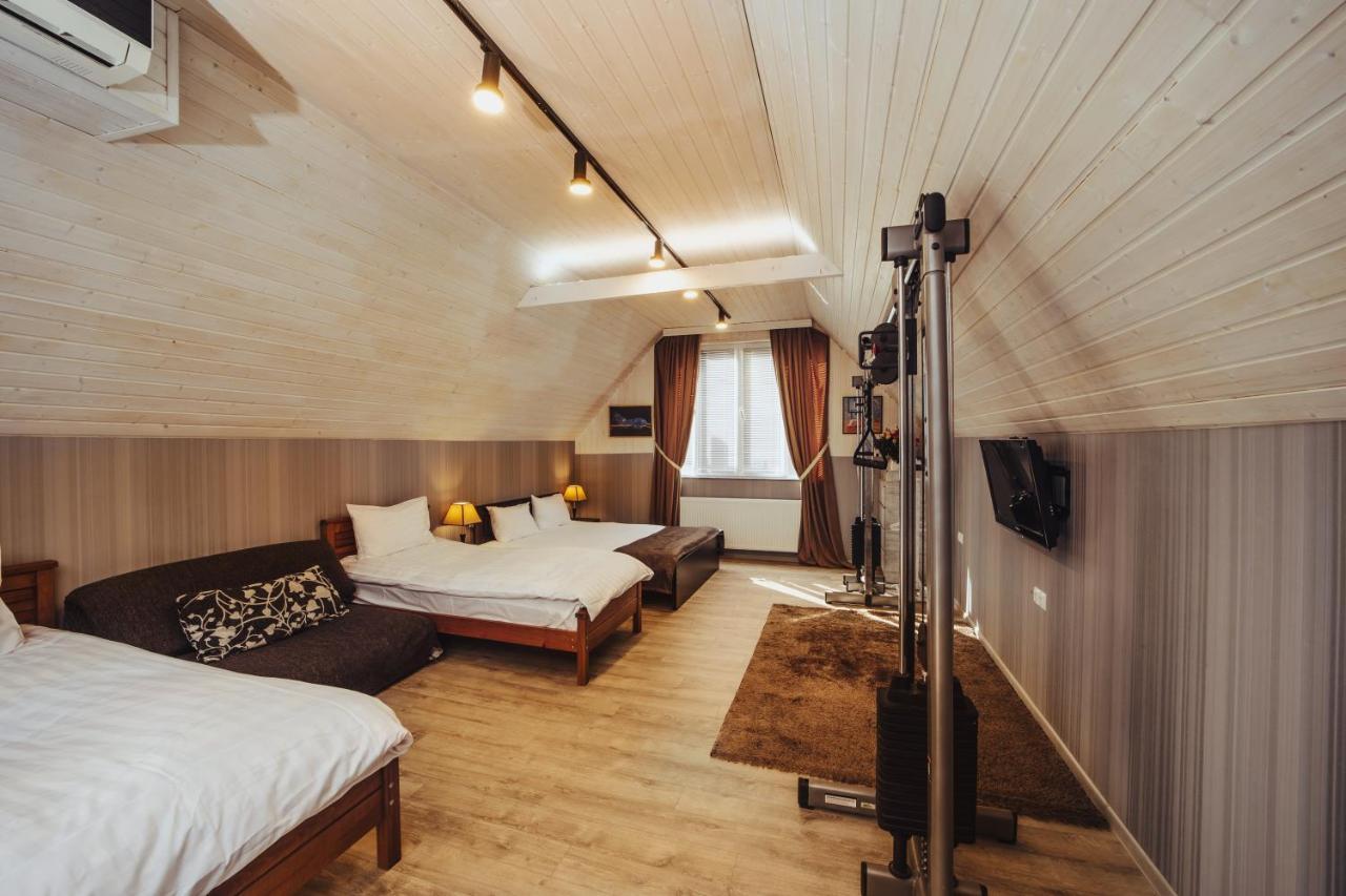 Rustaveli Apartment With Gym 第比利斯 外观 照片