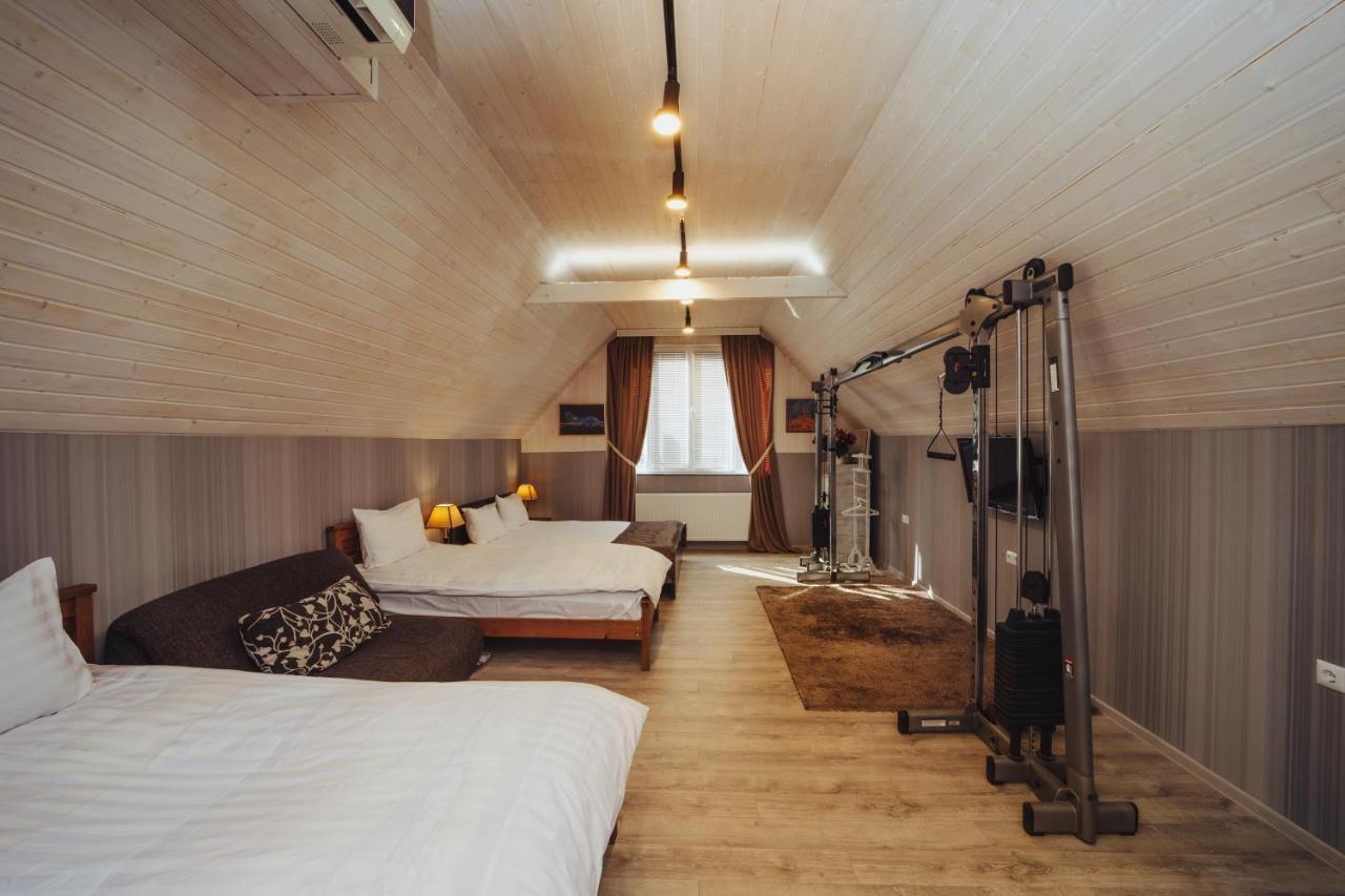 Rustaveli Apartment With Gym 第比利斯 外观 照片
