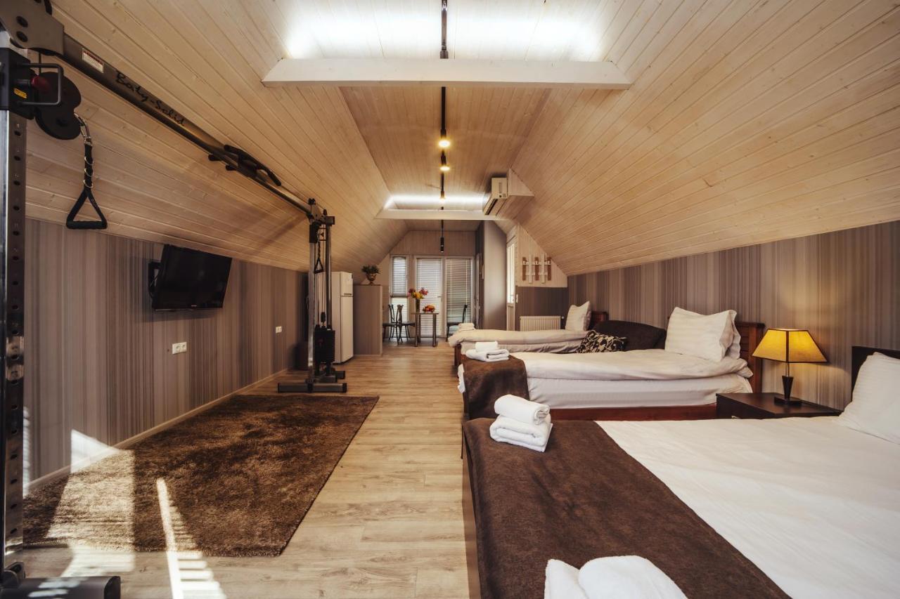 Rustaveli Apartment With Gym 第比利斯 外观 照片