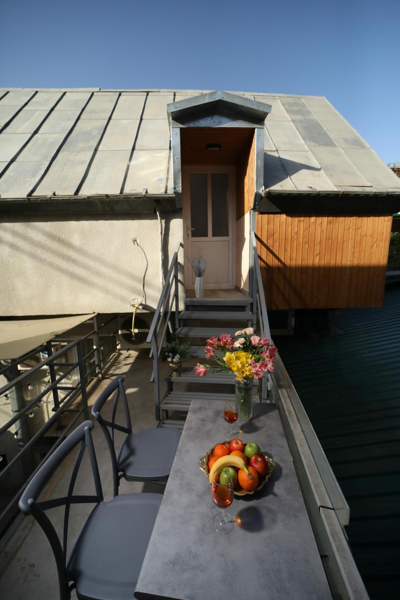 Rustaveli Apartment With Gym 第比利斯 外观 照片